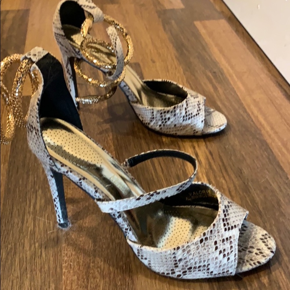 Snakeskin print heels